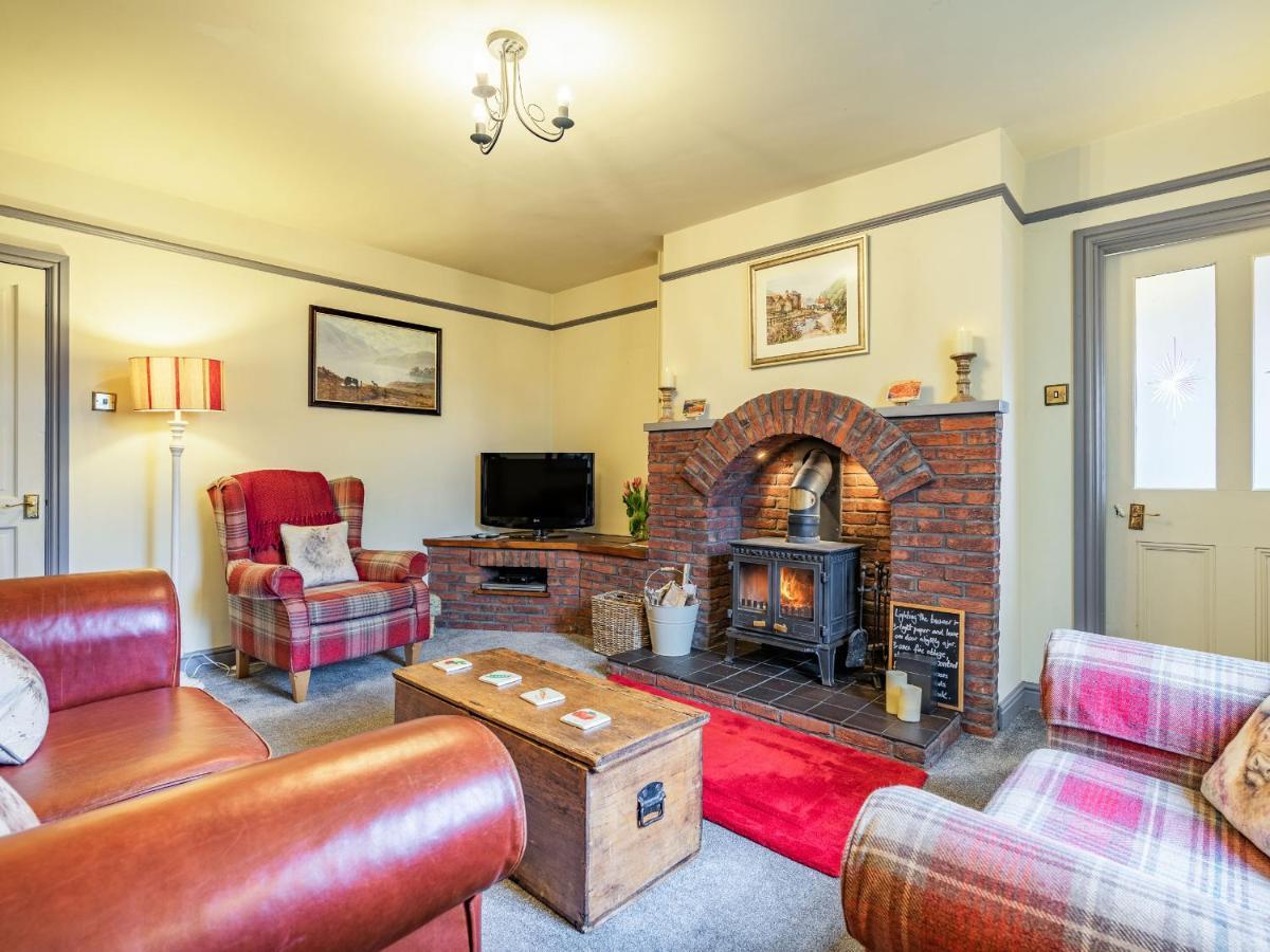 Wychwood Villa Whitby Eksteriør billede