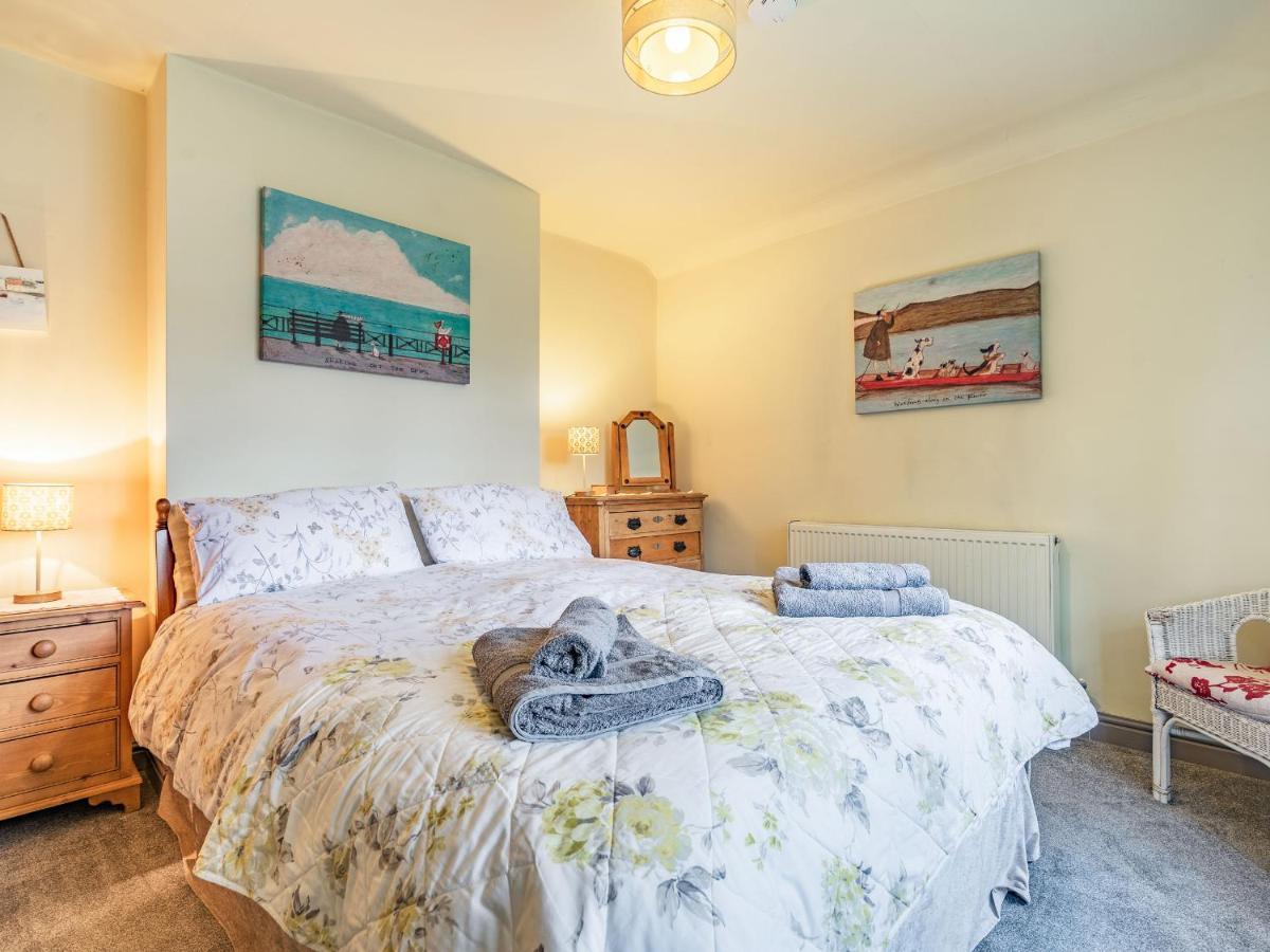 Wychwood Villa Whitby Eksteriør billede