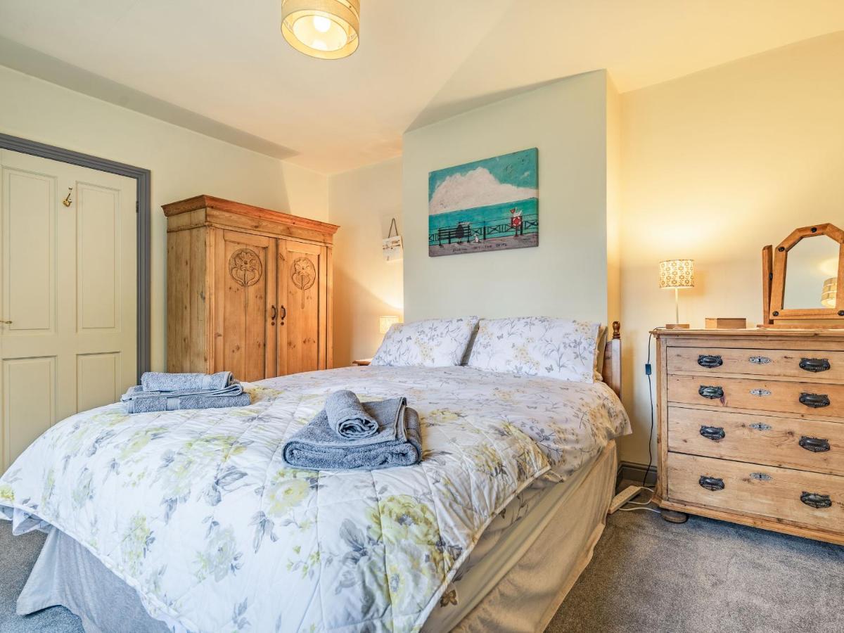 Wychwood Villa Whitby Eksteriør billede